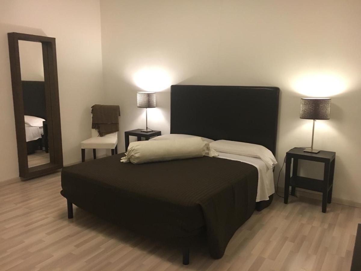 Sunday Apartments Местре Екстериор снимка
